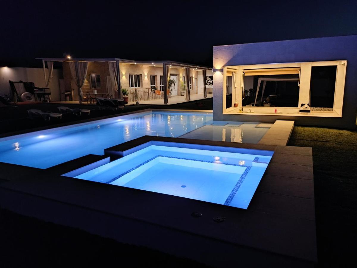 Casa Fertonia Villa Fuentes de Andalucía Exteriör bild